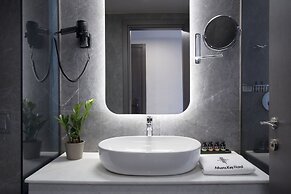 Athens Key Hotel, Trademark Collection by Wyndham