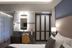 Athens Key Hotel, Trademark Collection by Wyndham