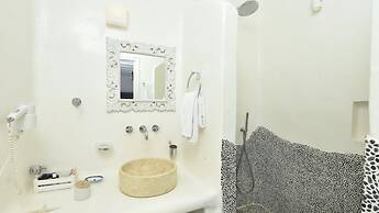 Manu Mykonos  Beach Villas & Bungalows