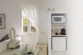 Manu Mykonos  Beach Villas & Bungalows