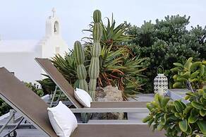 Manu Mykonos  Beach Villas & Bungalows