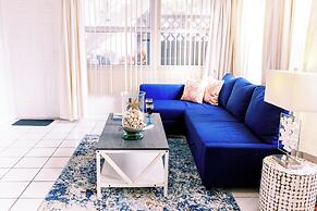 Beachside Gardens Apartments by Lowkl