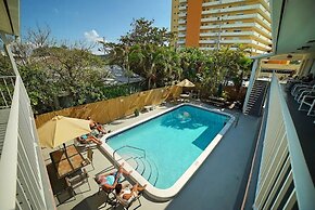 Beachside Gardens Apartments by Lowkl