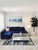 Beachside Gardens Apartments by Lowkl