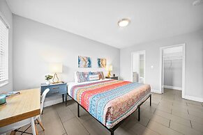 Bayview Apartments by Lowkl