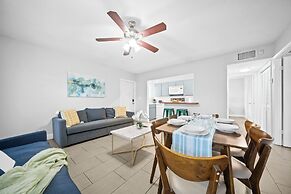 Bayview Apartments by Lowkl