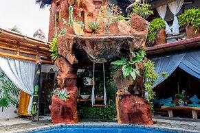 Monyoli Hotel & Boutique