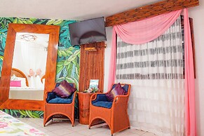 Monyoli Hotel & Boutique