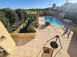 Farmhouse Villa in Gozo With Large Pool & Garden