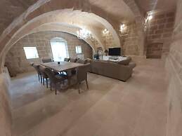 Farmhouse Villa in Gozo With Large Pool & Garden