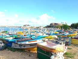 Kalimetiya Beach Cabana Near Beach 4 Minutes Walk