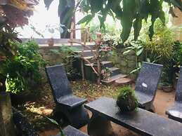 Kalimetiya Beach Cabana Near Beach 4 Minutes Walk