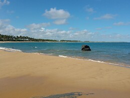 Kalimetiya Beach Cabana Near Beach 4 Minutes Walk