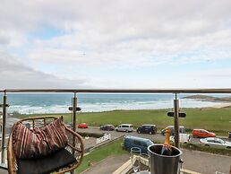 Fistral Retreat