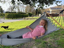 Erw Glas Glamping and Camping