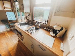 Erw Glas Glamping and Camping