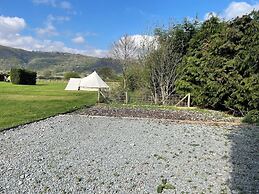 Erw Glas Glamping and Camping