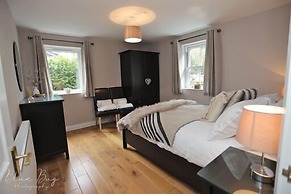 Erw Glas Glamping and Camping