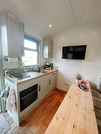 Erw Glas Glamping and Camping