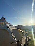 Erw Glas Glamping and Camping