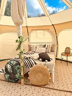 Erw Glas Glamping and Camping