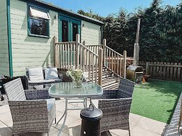 Erw Glas Glamping and Camping