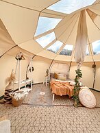 Erw Glas Glamping and Camping