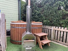 Erw Glas Glamping and Camping