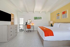 Mojave Resort - Adults Only