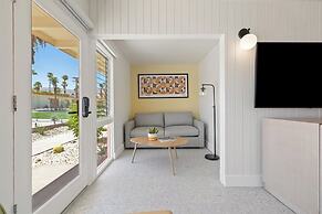 Mojave Resort - Adults Only