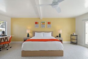 Mojave Resort - Adults Only