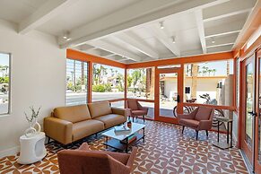 Mojave Resort - Adults Only