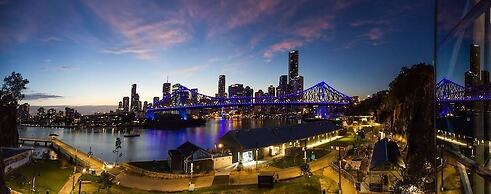 Executive Family Suite View Parking WiFi