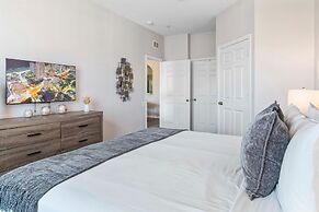 2784 Almaton Loop #401