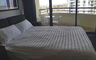 Parramatta Hotel in Mantra Building