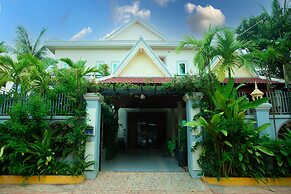 Mohasal Angkor Boutique