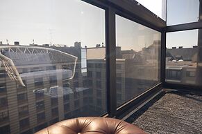 2ndhomes Bright 42m2 1BR Home w Balcony