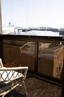 2ndhomes Bright 42m2 1BR Home w Balcony