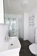 2ndhomes Bright 1BR Home in Kamppi