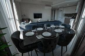 Stylish 2-bedroom Apartment Near Mall of Istanbul