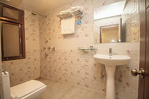 Hotel Samlhen By Apsara Group of Hotels