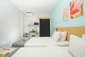 Front One Hotel Pasir Koja Bandung