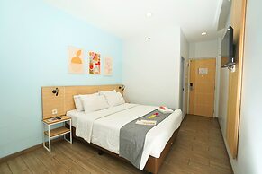 Front One Hotel Pasir Koja Bandung