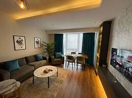 Brand-new Luxurious Studio Near Mall of Istanbul