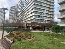 1 1 Balcony Deluxe Apart - Near Mall of Istanbul