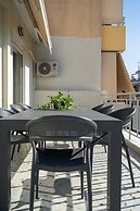 Deluxe 4 Bedrooms Apartment in Athens Center