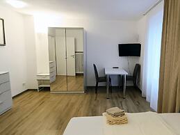 Felseneck Apartments