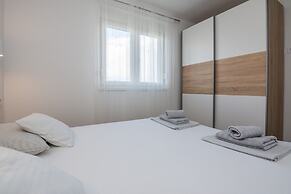 Apartments Pejakovic