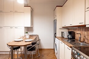 2ndhomes Cozy & Compact Top Floor Studio