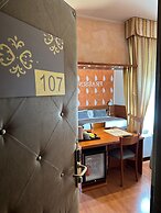 VILLA RIVIERA